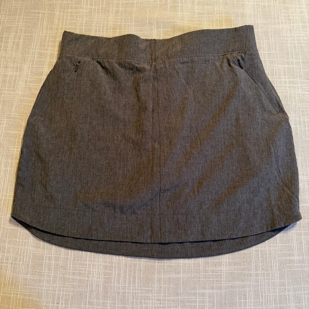 Freely Womens Athletic Skort Charcoal Grey Heathered Zipper Pockets Size M